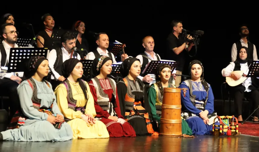 Karadeniz'in köklü kültürü Bursalılarla buluştu