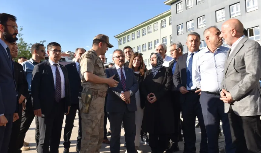 Siverek'te okul saldırıların nedenlerini araştırılıyor