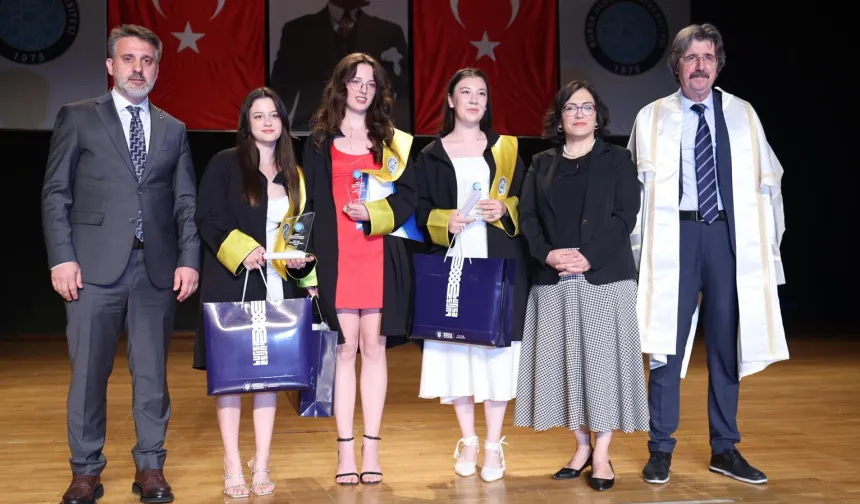 Başkan Vekili Şahin Biba'dan genç mimarlara tavsiye