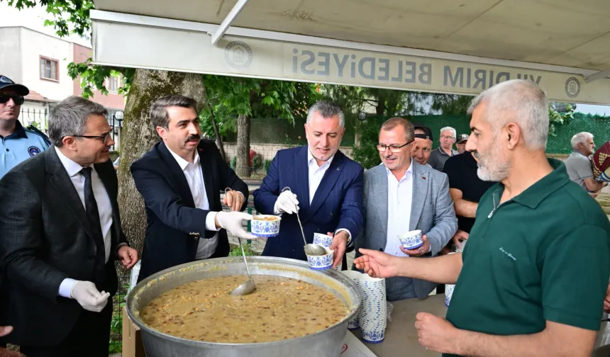Başkan Yılmaz'dan hem ziyaret, hem bereket