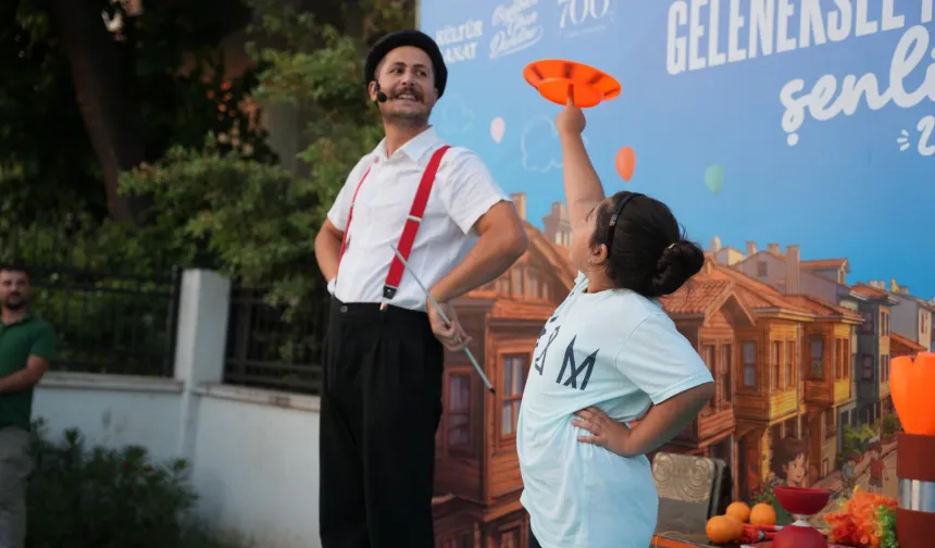 Geleneksel Mahalle Çocuk Şenlikleri ile eğlence