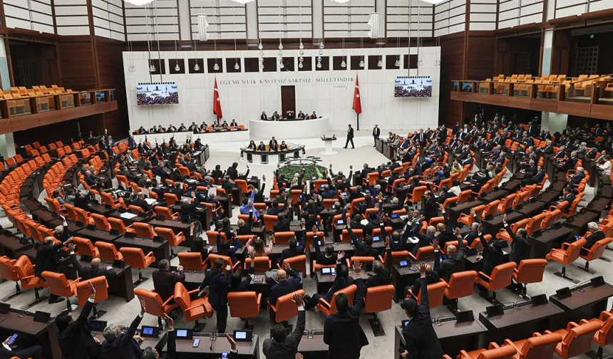 TBMM'de öğrenci affı görüşülüyor