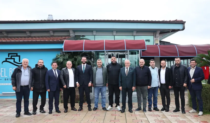 Başkan Özdemir Bursaspor tribün liderleriyle bir araya geldi