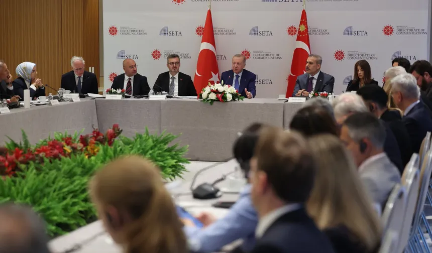New York'ta ABD'li düşünce kuruluşu temsilcileriyle buluştu