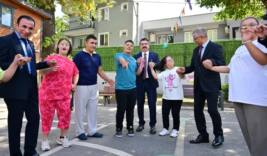 Yıldırım'da özel öğrencilerin heyecanına ortak oldu