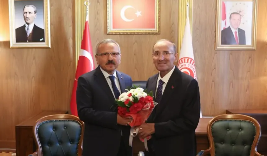 Bekir Bozdağ görevi Beyazıt'a devretti!
