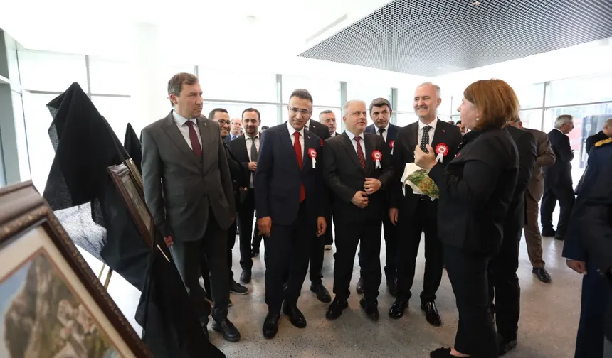 Cumhuriyet Coşkusu goblen sanatıyla buluştu