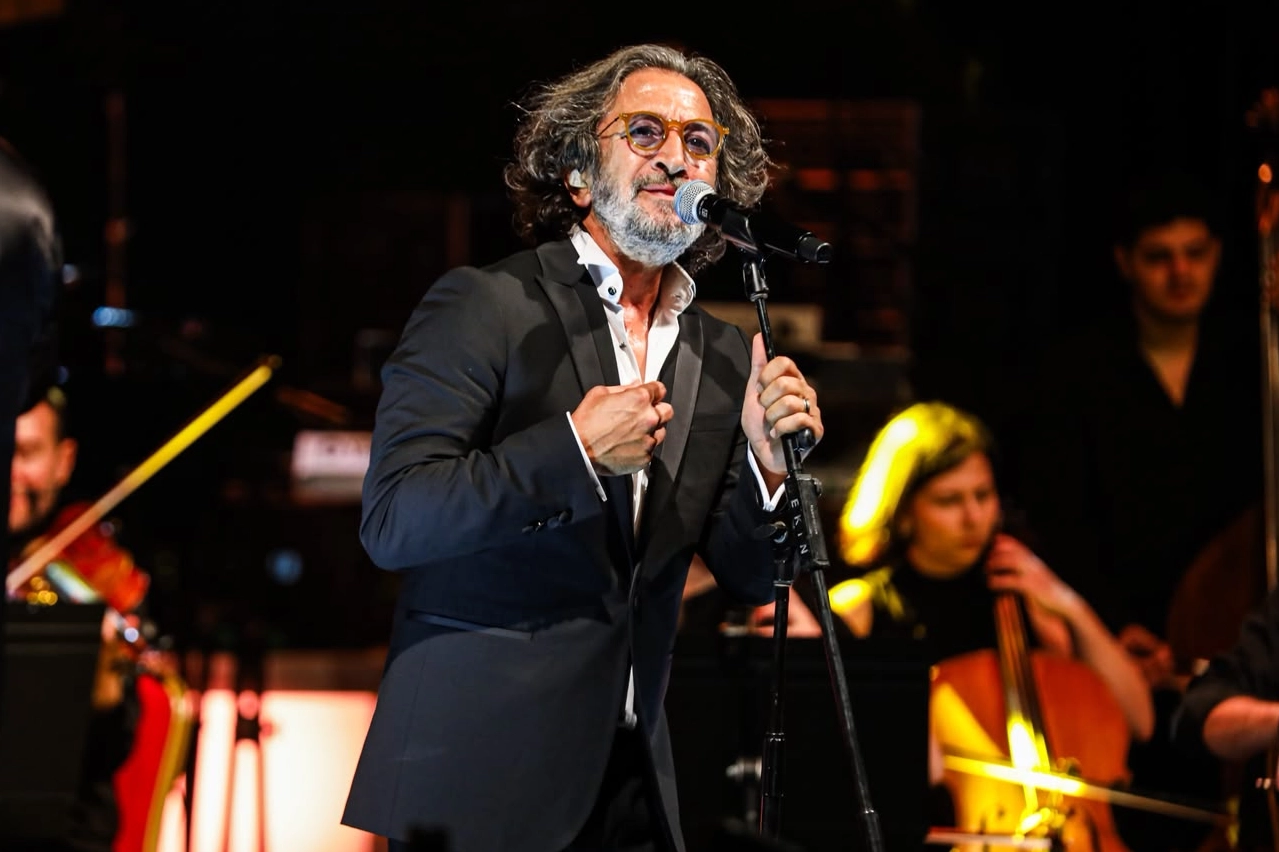 Fettah Can, müzikseverlere unutulmaz bir gece yaşattı.