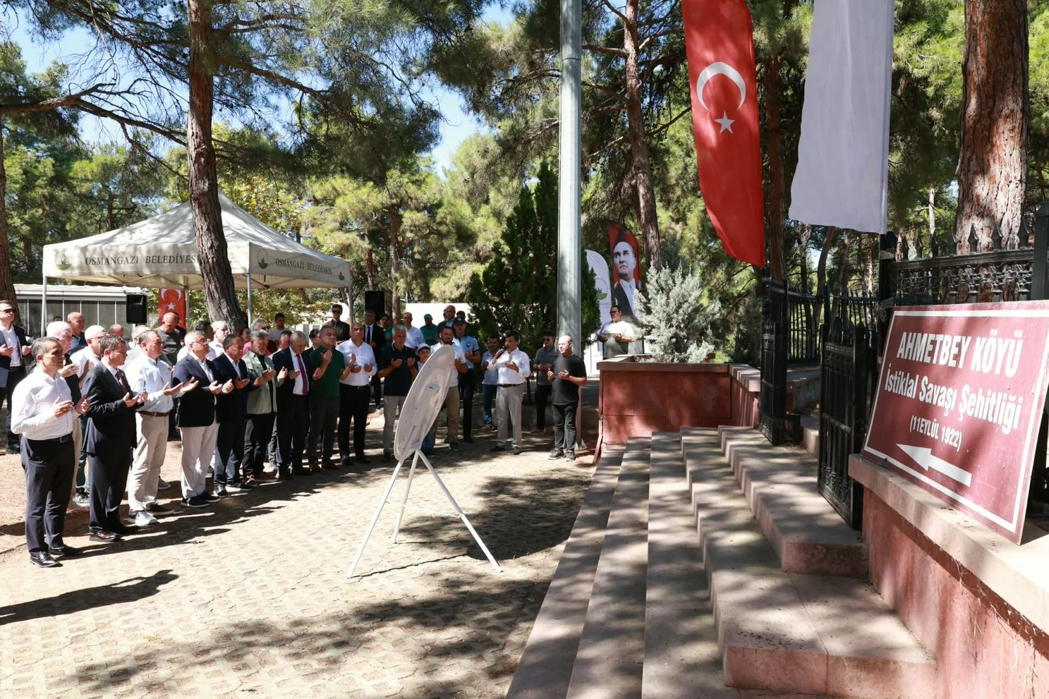 Bursa'nın Kurtuluş Günü'nde şehitler dualarla anıldı