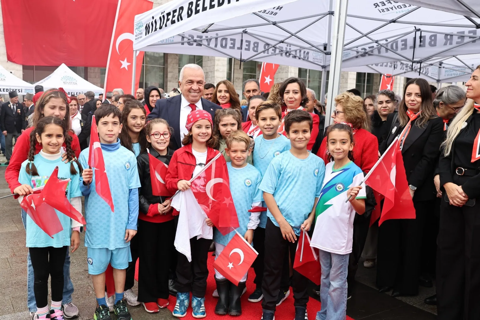 Nilüfer'de Cumhuriyet Bayramı'nın 103'üncü yıl coşkusu